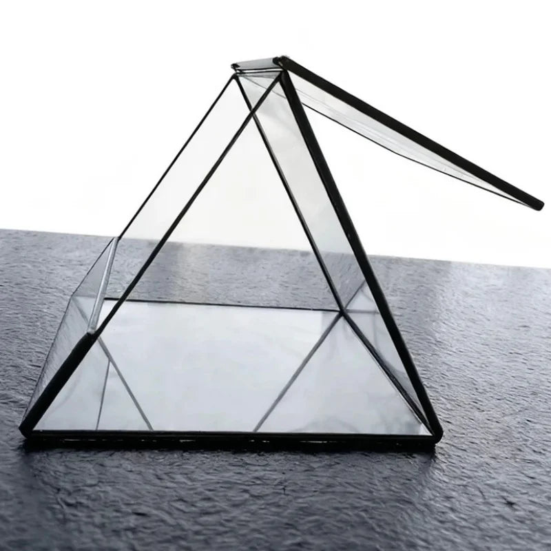 Terrarium triangulaire en verre pour plantes et micro-paysages